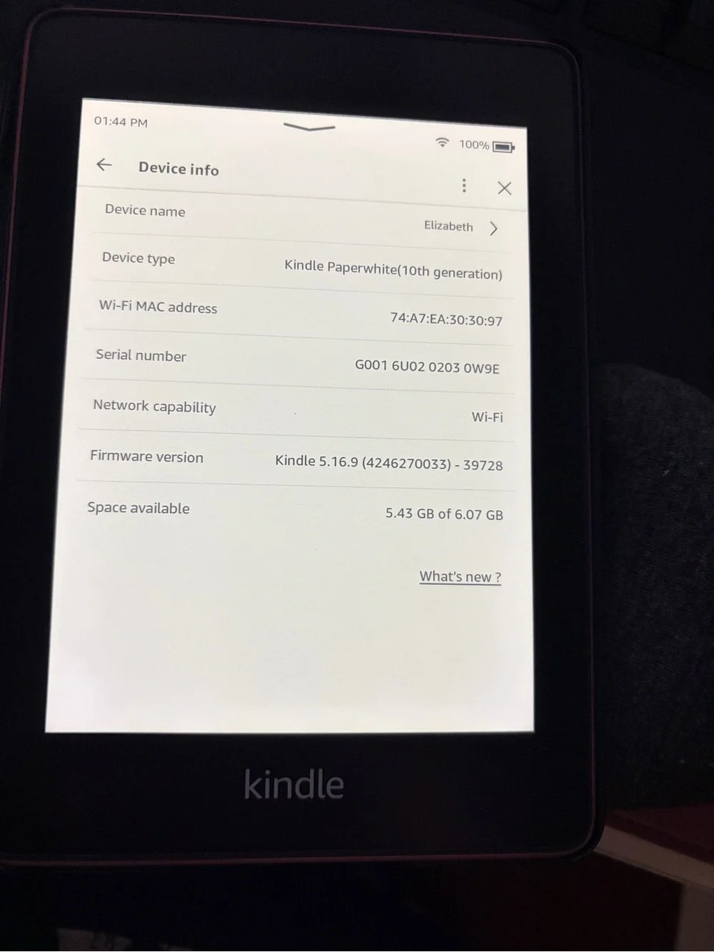 Amazon Kindle E-Reader in Black and White Display 10th edition